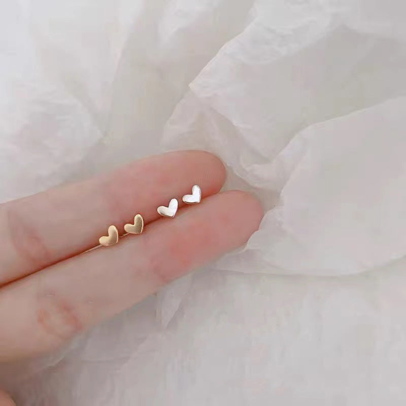 2025 New Style Earrings with a Unique Design, High-End Feel, Versatile for Everyday Wear, Fashionable Earrings Wholesale, Ear Studs for Women, Ear Cartilage Studs