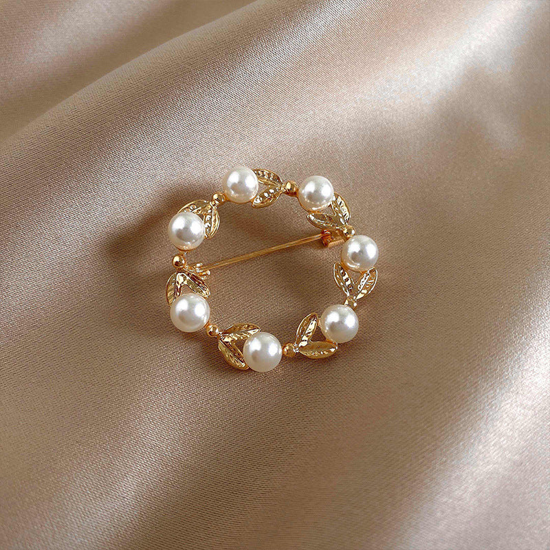 South Korea Dongdaemun Pearl Brooch Leaves Geometric Ring Corsage Fashion Elegant Internet Celebrity Personalized Clothes Accessories