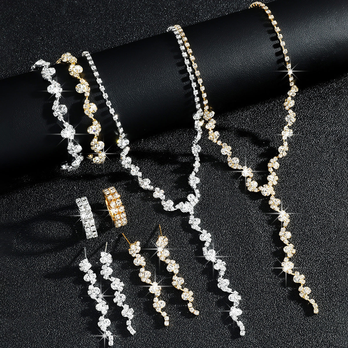 Luxurious Elegant, High-End Sparkling Rhinestone Flower Necklace, Bracelet, Earrings and Ring Four-Piece Set, Music Party Jewelry