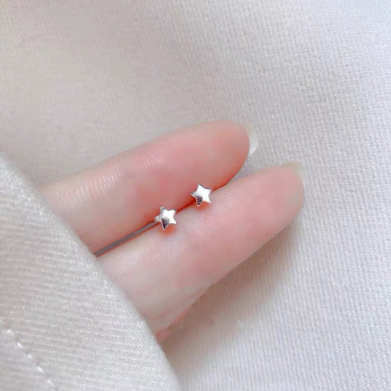 2025 New Style Earrings with a Unique Design, High-End Feel, Versatile for Everyday Wear, Fashionable Earrings Wholesale, Ear Studs for Women, Ear Cartilage Studs