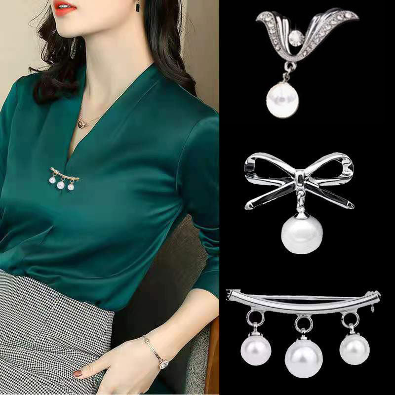 Fashionable Pearl Brooch, Anti-Exposure Accessory, Elegant Korean-Style Corsage, High-End Alloy Rhinestone Pin, Fixed Accessory